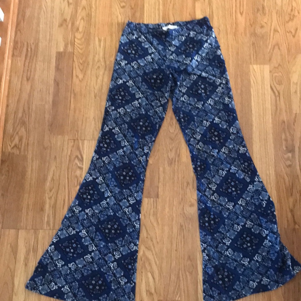 Stretchy pants